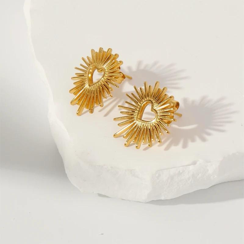 ARETES MINI HEART