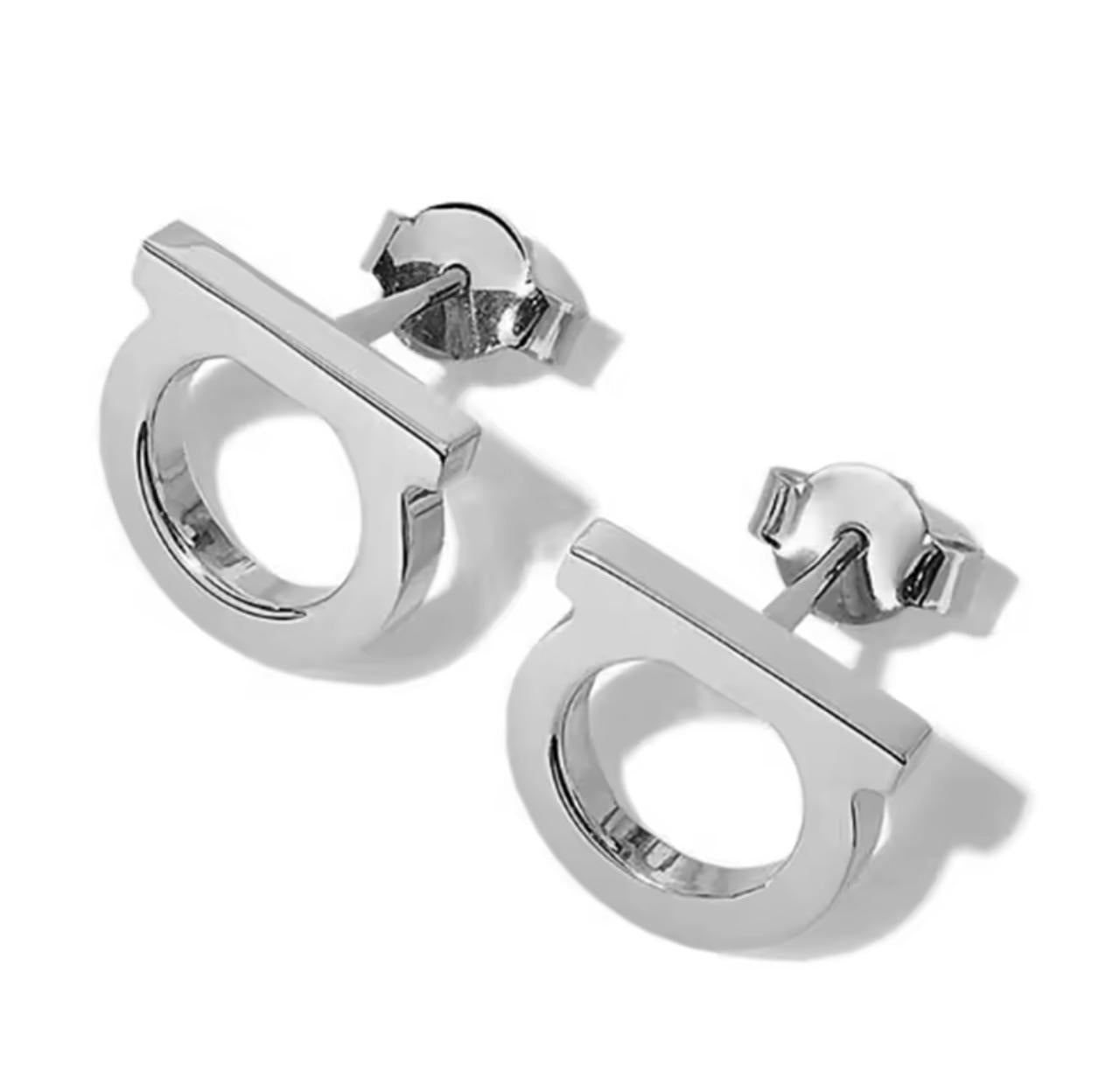 ARETES BIANCA PLATEADOS