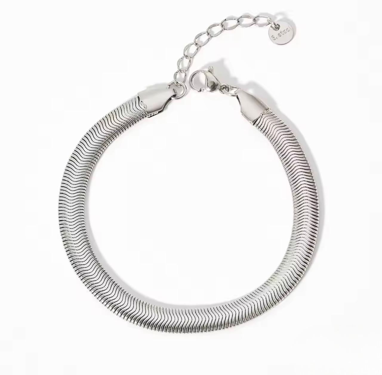 PULSERA DE SERPIENTE (plateada)