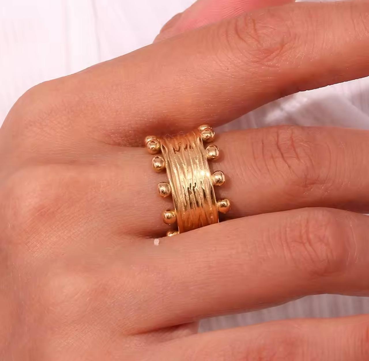 ANILLO EMILIA