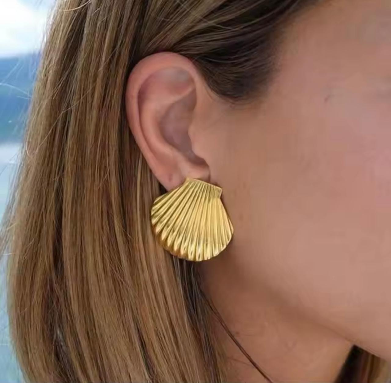 NUEVO! ARETES SHELL